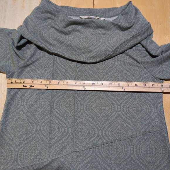 Soft Surroundings Tunic Size M light green cowl neck Seam detail‎ - Picture 5 of 10
